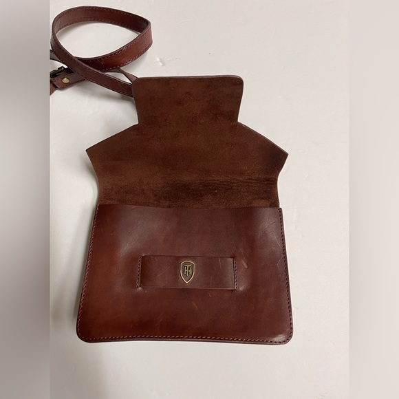 Tumble & Hide crossbody bag - Picture 6 of 8